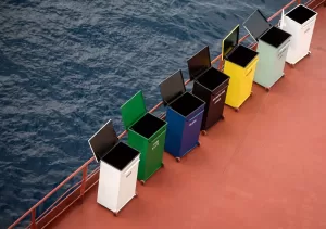 Ship garbage station